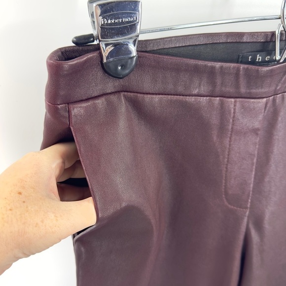 Theory Womens Thaniel Lamb Leather Pants Size 4 Cassis Pull On Stretch Trousers - Picture 3 of 11